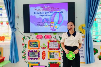 Ngày đầu tiên của hội thi